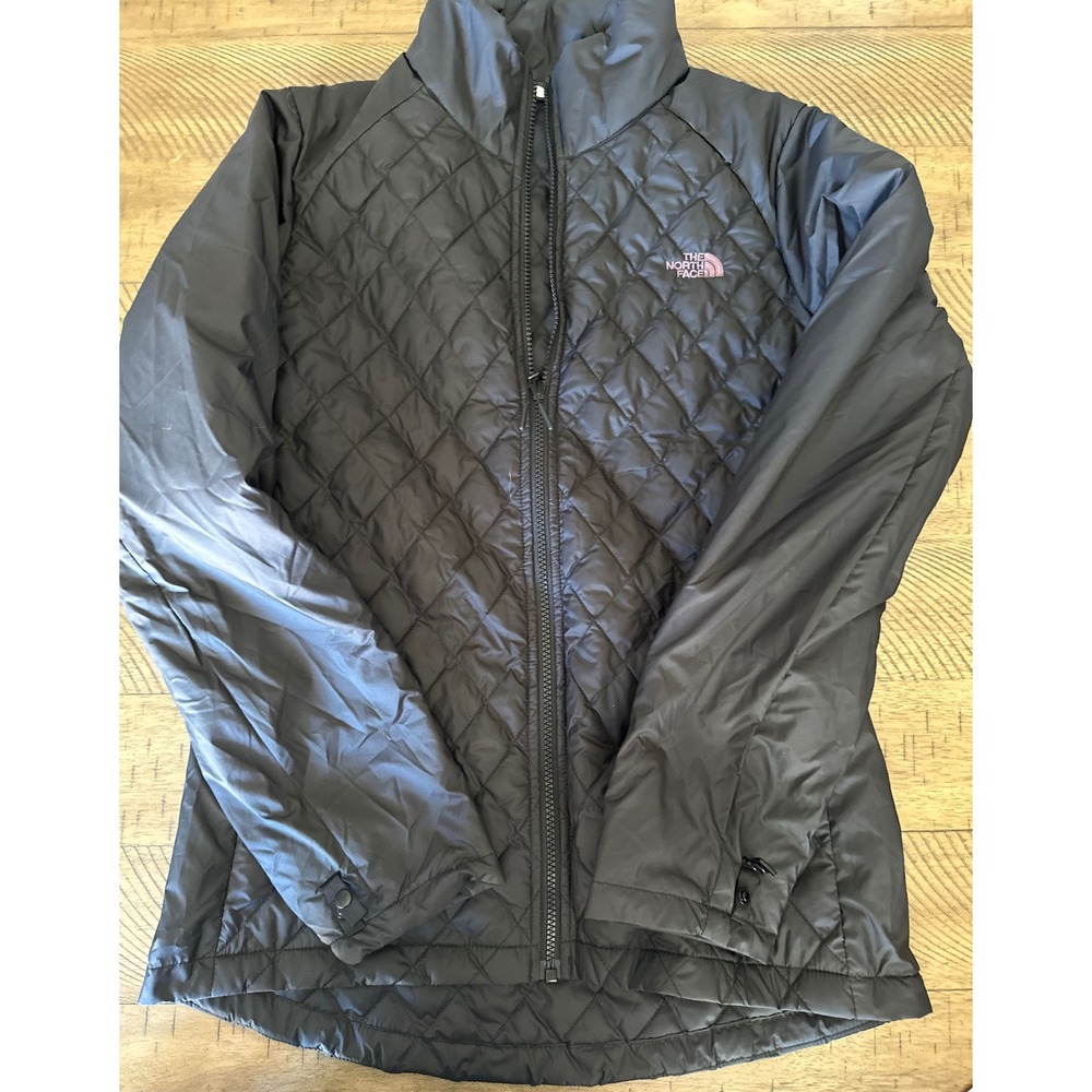 The North Face Women's ThermoBall Quilted Lightweight Puffer  Black - Size M